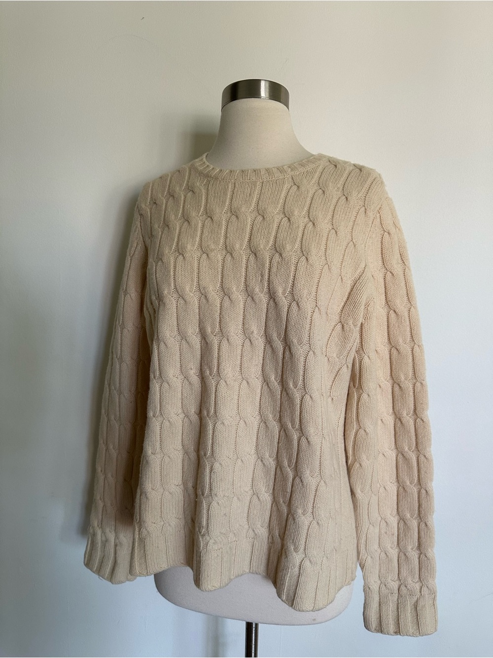 Vintage GAP Wool Ivory Cable Knit Sweater Sz L